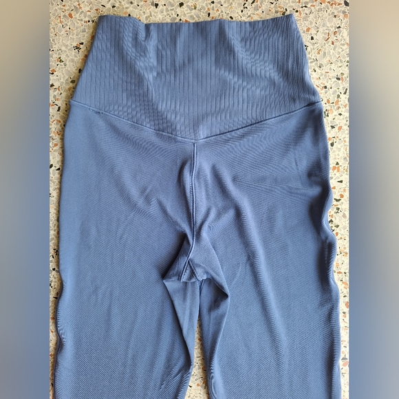 Offline by Aerie Real Me High Waisted Crossover Rib Super Flare Leggings - Picture 6 of 9